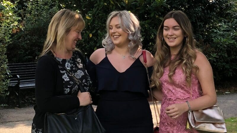Chloe and Amy with their Mum, Sarah